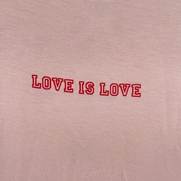 Nordstrom Girl’s Pink Red LOVE IS LOVE Graphic Crewneck Short Sleeve Tee 7/8 - Picture 2 of 8